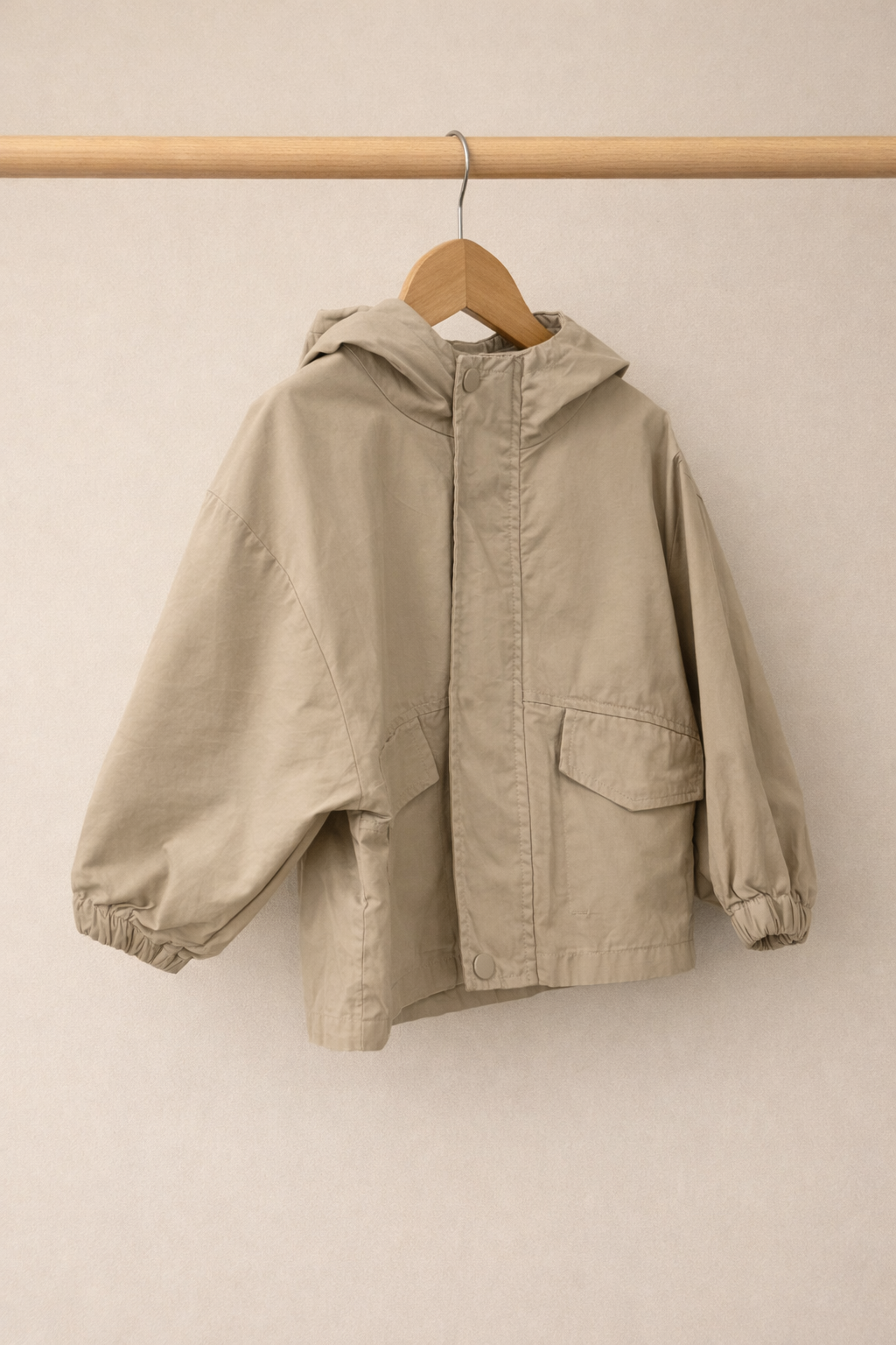 Lightweight Windbreaker - Oat