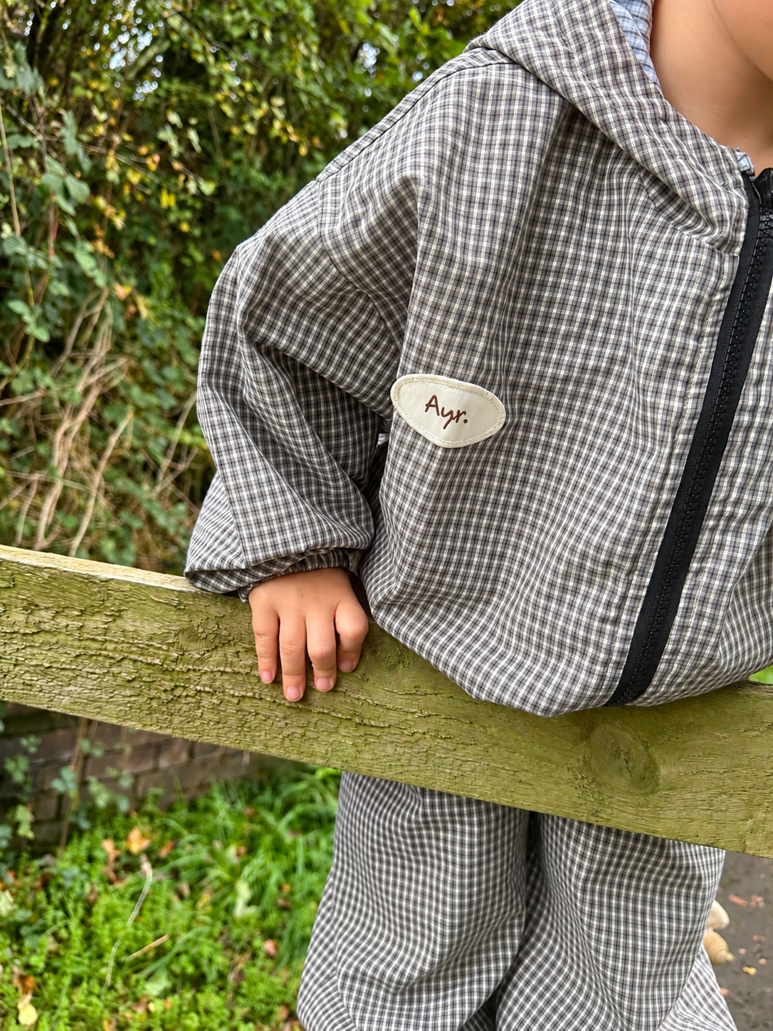 PRE ORDER- The RØDE Reversible Check Track - Cacao / Glacier