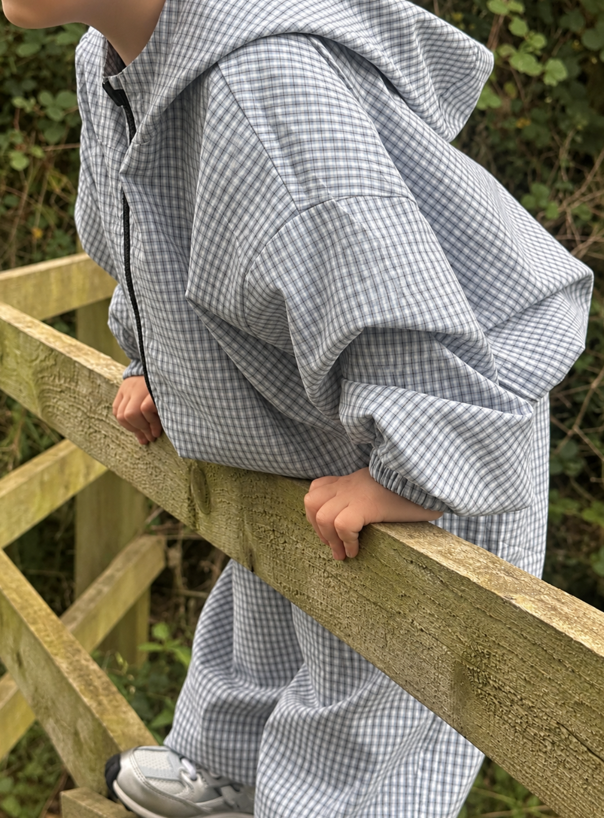 PRE ORDER- The RØDE Reversible Check Track - Cacao / Glacier